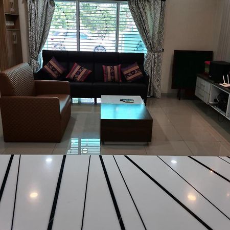 Countryside Homestay Sekinchan Exterior foto